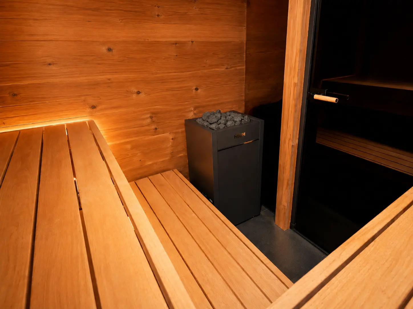 Peegel- Luxury Modern Sauna - Image 4